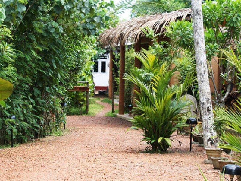 Dalmanuta Gardens 호텔 Dharga Town 외부 사진